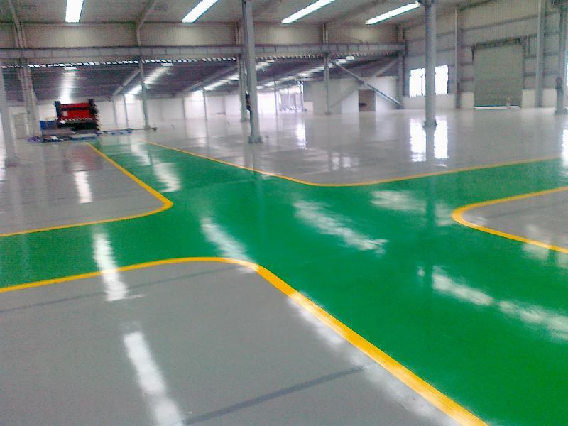 環(huán)氧地坪漆,滄晟地坪漆廠家解析環(huán)氧地坪養(yǎng)護(hù)有哪些方法使地面常如新？