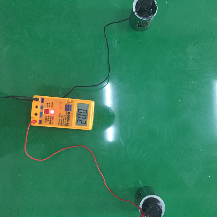 南平防靜電地坪,滄晟環(huán)氧樹(shù)脂廠家:計(jì)算機(jī)房為什么需要做防靜電地坪？