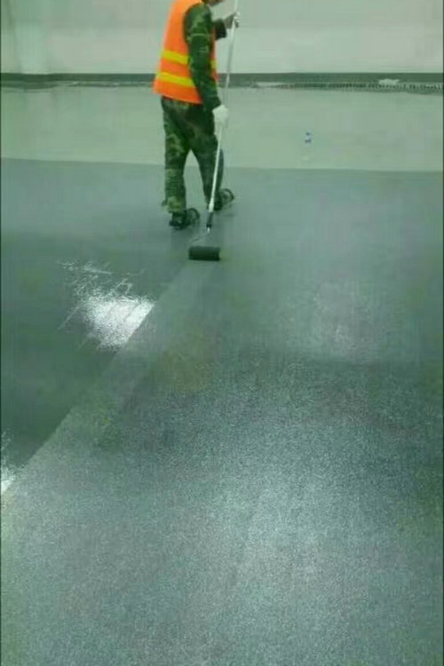 地坪漆廠家_滄晟:教你怎么基礎處理橘紋皺面環(huán)氧地坪漆