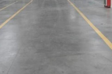 高耐磨地坪在施工時要注意什么？