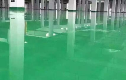要如何預防環(huán)氧地坪漆施工后表面出現(xiàn)粗糙？