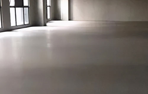 什么是面層自流平？面層自流平用于停車場(chǎng)的好處