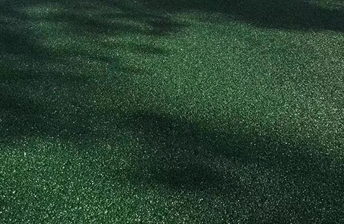 透水地坪為什么會(huì)出現(xiàn)泛堿現(xiàn)象？要怎么處理？